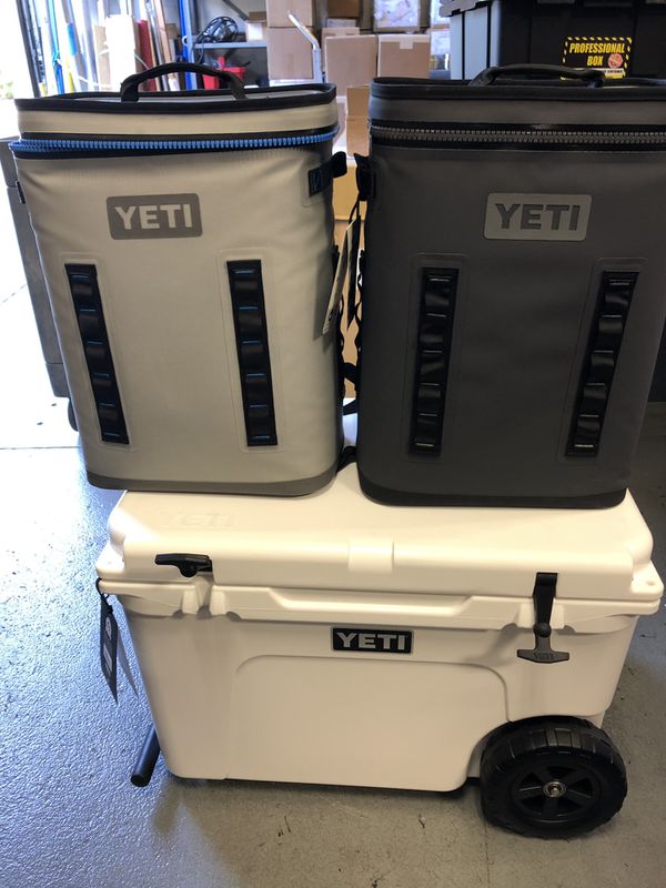 Yeti Backpack Cooler or Hopper M30 for Sale in Mountain View, CA - OfferUp