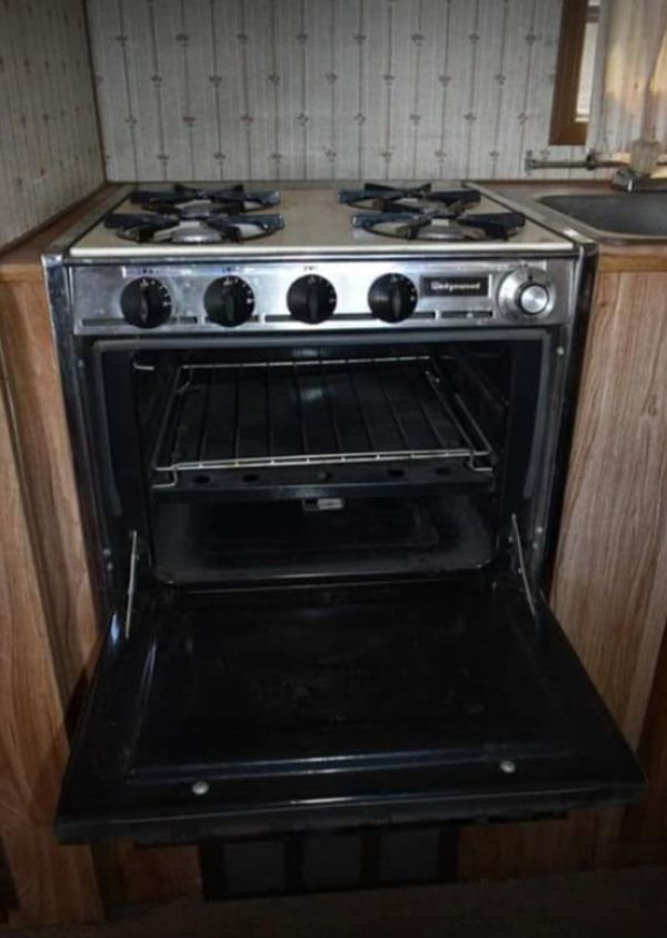 1987 Nomad Weekender 19ft Travel Trailer for Sale in ELEVEN MILE, AZ