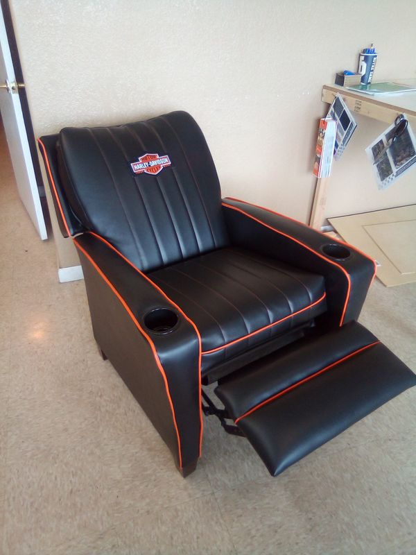 Harley Davidson Themed Recliner for Sale in Apache Junction, AZ OfferUp