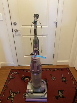 Dyson Dc33 Multi Floor Upright Cleaner Black Yellow For Sale Online Ebay