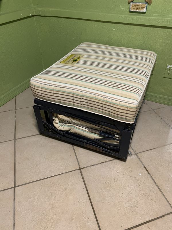 Castro Convertible ottoman/bed for Sale in PT CHARLOTTE, FL OfferUp
