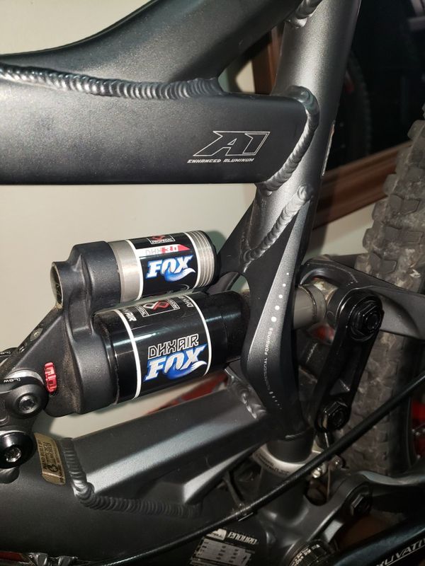 specialized fox triad rear shock