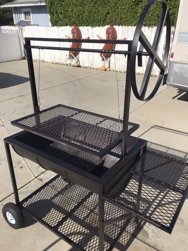 Santa Maria grill bbq for Sale in Montclair, CA - OfferUp