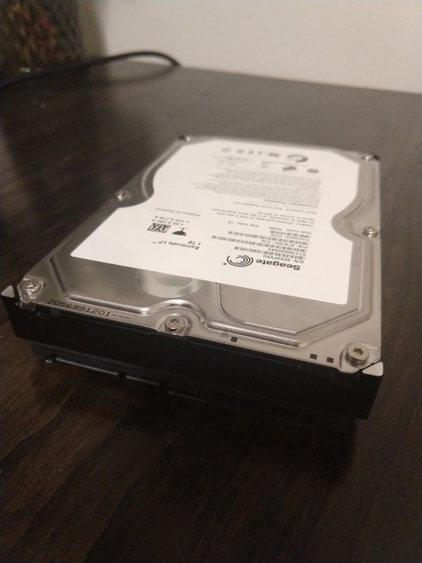 1 terabyte hard drive ***read description*** for Sale in Wheaton, IL