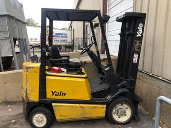 Forklift