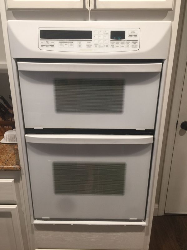 KitchenAid electric microwave/convection oven combo for Sale in El