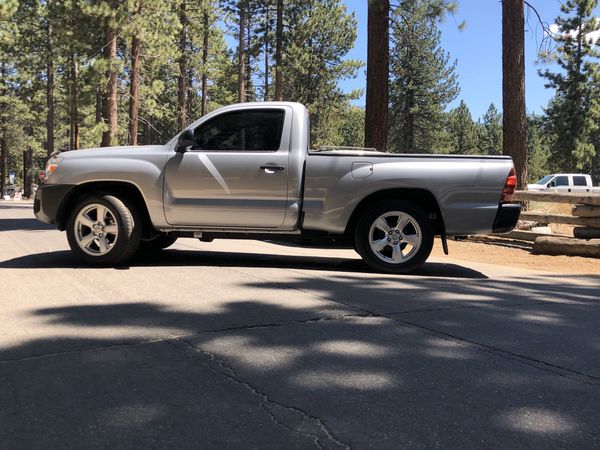 2014 Toyota Tacoma 5 speed manual transmission for Sale in Los Angeles