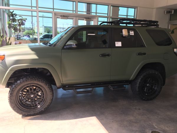 2019 Toyota 4Runner SR5 V6 4x4 w/OD Green Body Wrap for Sale in San ...
