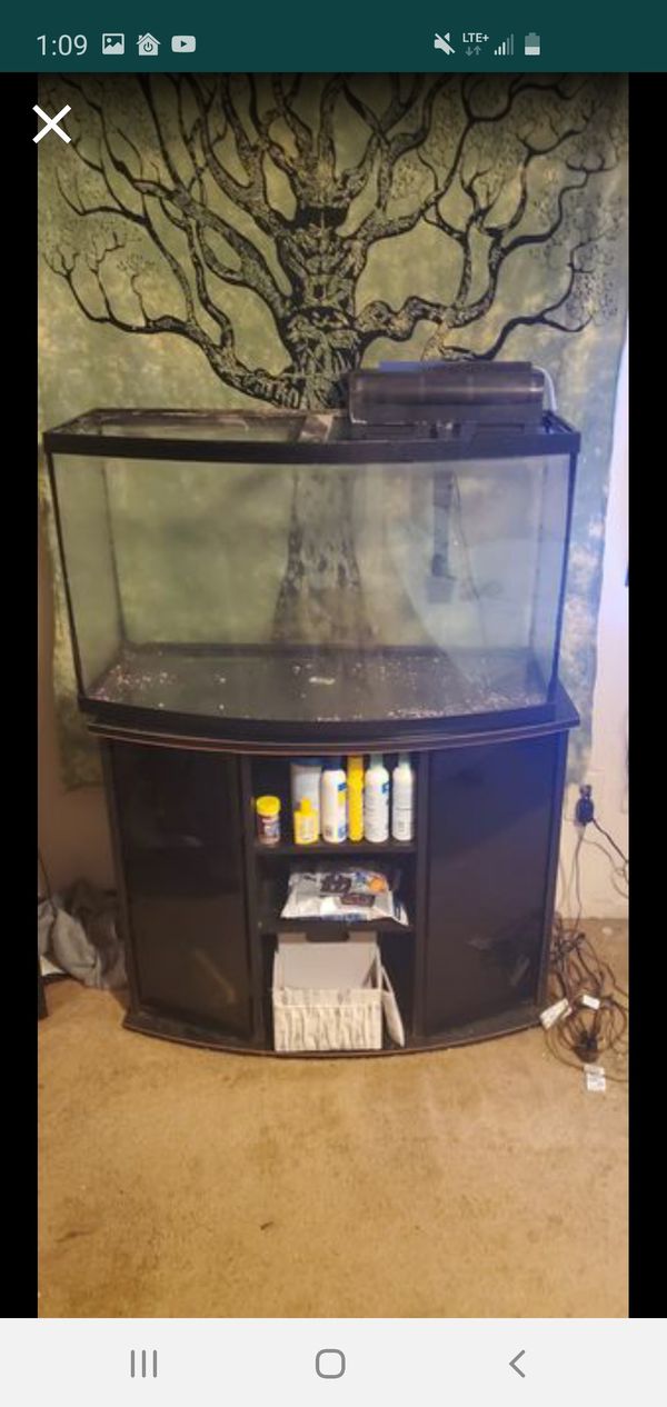 55 gallon bow front aquarium for Sale in Houston, TX - OfferUp