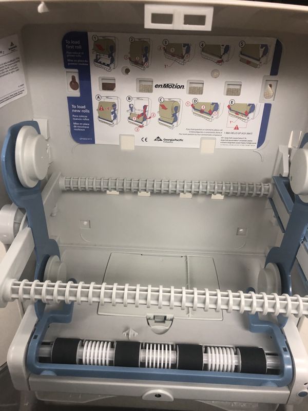 Pacific En Motion SKU 59462 Automated Touchless Towel