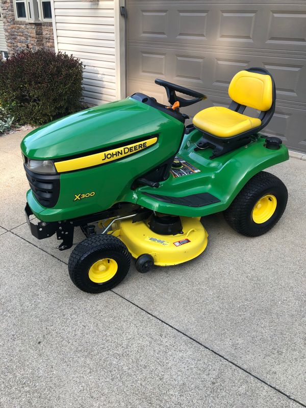2007 John Deere X300 Lawn Mower for Sale in Wooster, OH OfferUp