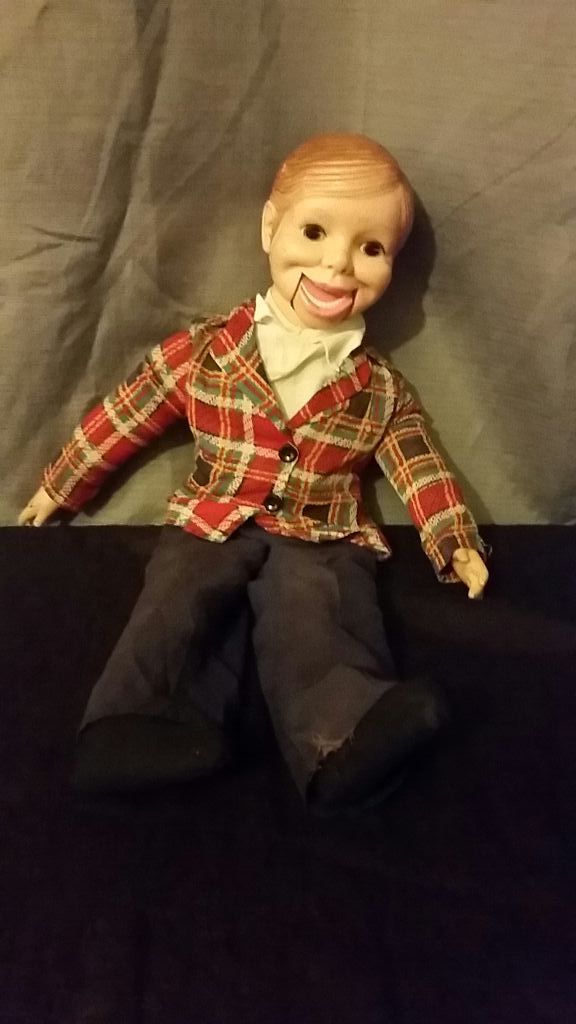 ventriloquist howdy doody