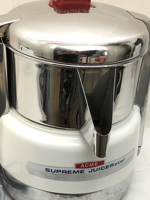 Acme Supreme Juicerator 6001 Fruit Vegetable Juicer Commercial Powerful