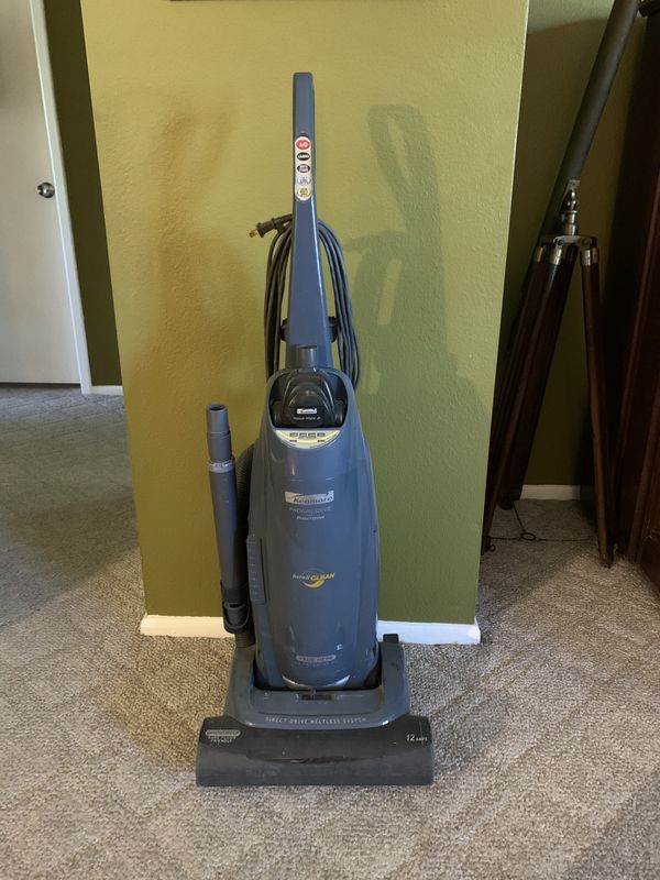 Kenmore InteliClean vacuum for Sale in Tempe, AZ - OfferUp