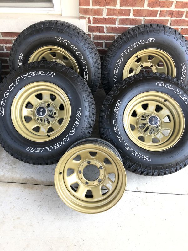 Genuine Jeep CJ Wagon Wheels & Tires, 15x8 for Sale in Vernon Hills, IL ...