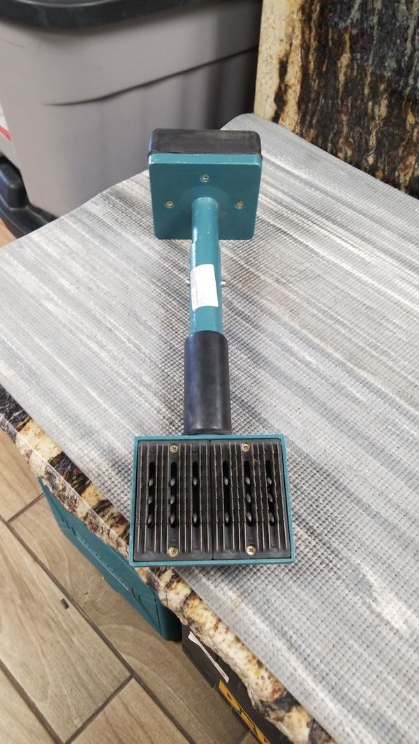 Harbor Freight Carpet Kicker for Sale in Peoria, AZ OfferUp