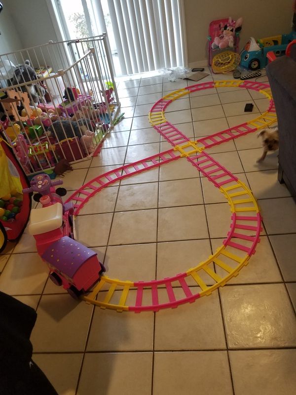 minnie mouse train track set