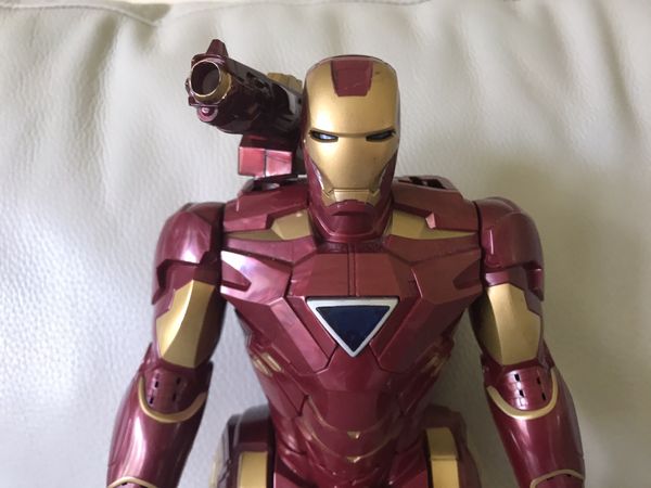 iron man walking toy