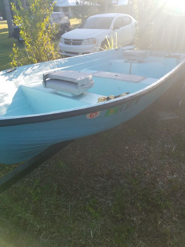 14 ft, vbottom fiberglass boat. for Sale in Okeechobee, FL OfferUp