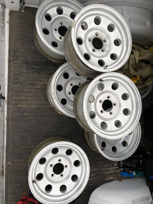 6 15 inch aluminum trailer wheels for Sale in Davenport, FL OfferUp
