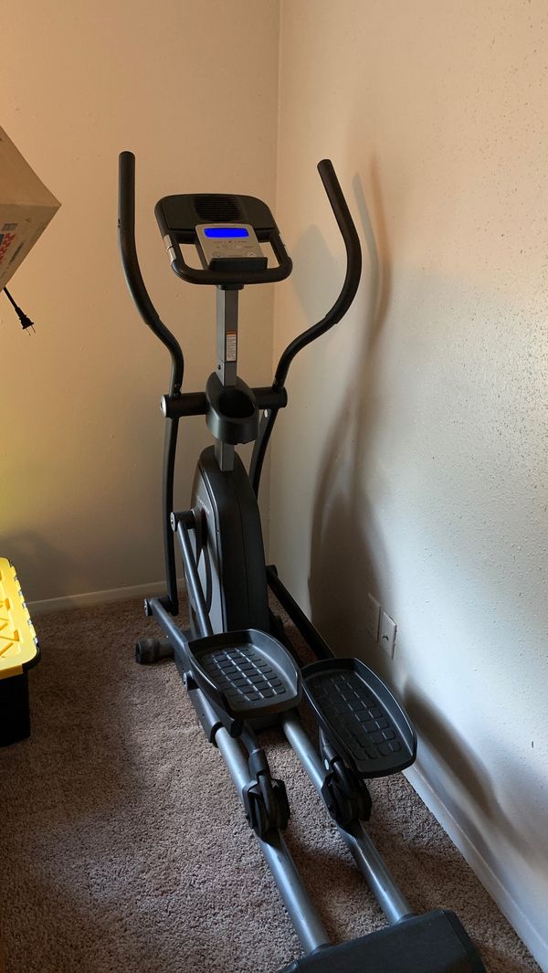 ProForm 500 F Elliptical for Sale in Huntsville, TX OfferUp