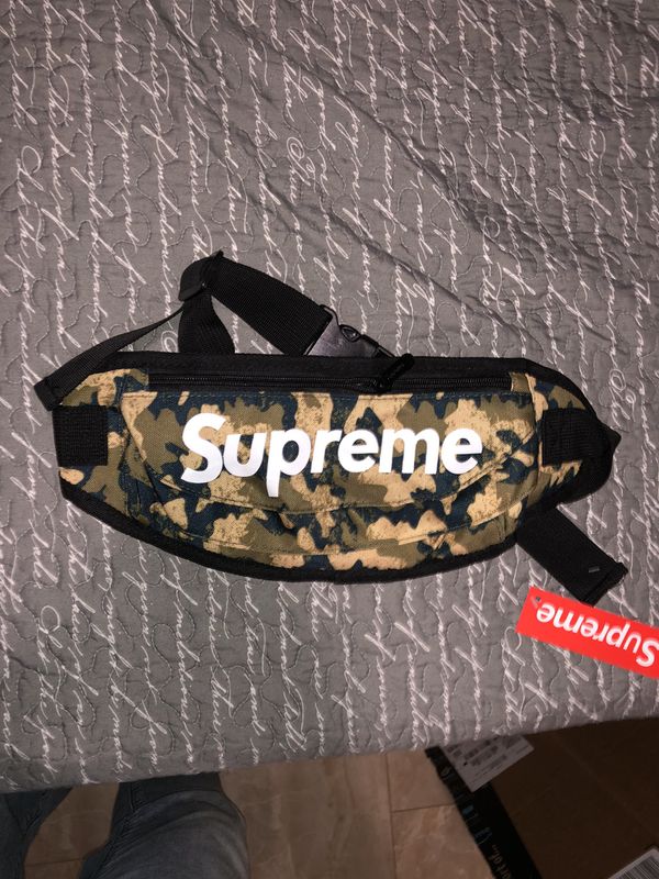 Supreme Fanny Pack Camo BRAND NEW for Sale in Hacienda Heights, CA - OfferUp