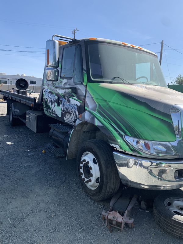 Tow Truck, International 03 for Sale in Brentwood, CA - OfferUp