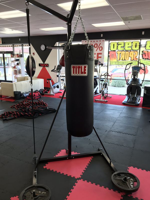 TITLE 4-SCORE PUNCHING BAG STAND WITH BAGS for Sale in Gilbert, AZ - OfferUp