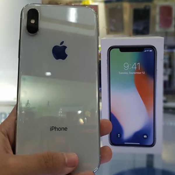 Unlocked iPhone X 64GB - 256 GB Silver White NO CONTRACT METRO XS BOOST