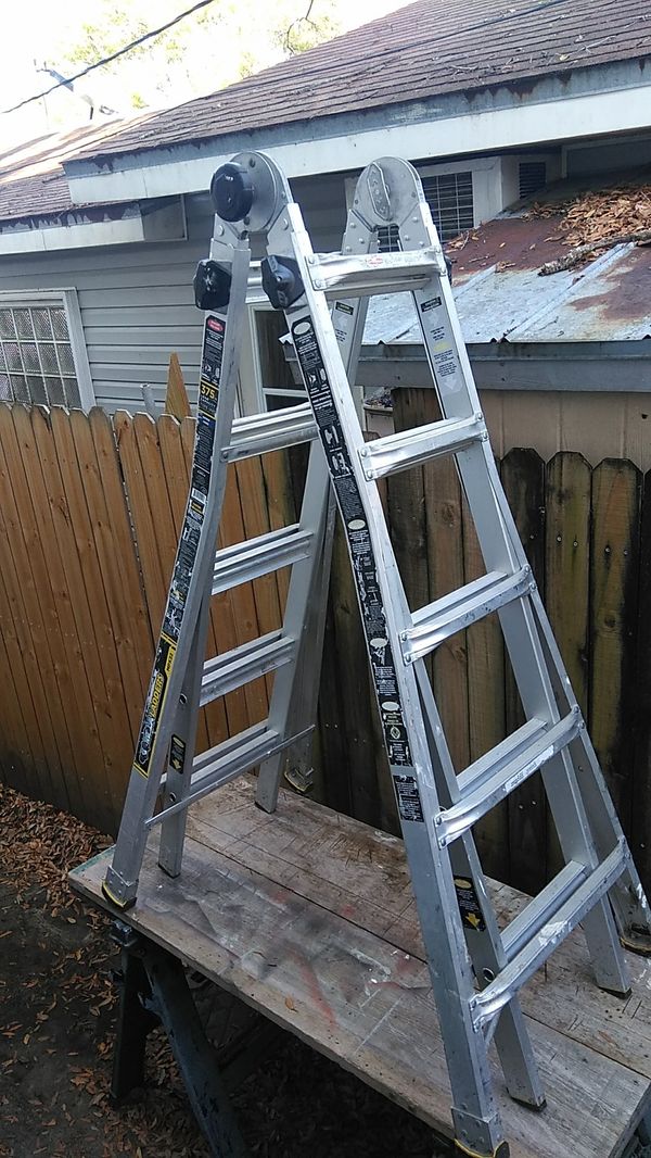 Gorilla step ladder 20 ft for Sale in St. Petersburg, FL - OfferUp