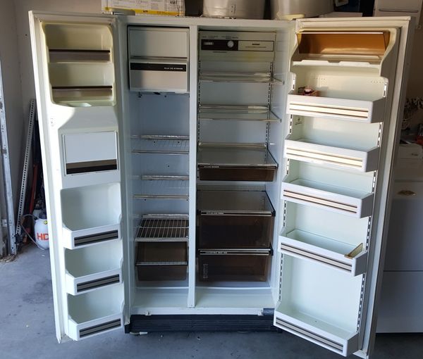 Hotpoint Refrigerator Side by Side for Sale in Las Vegas, NV OfferUp