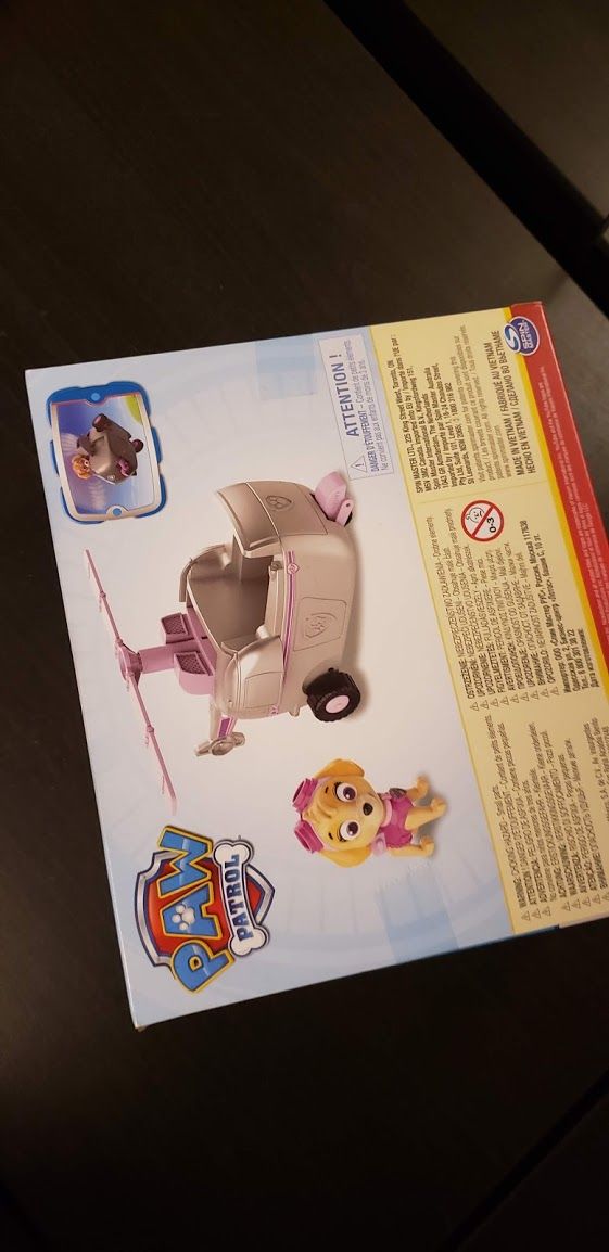 skye toy box