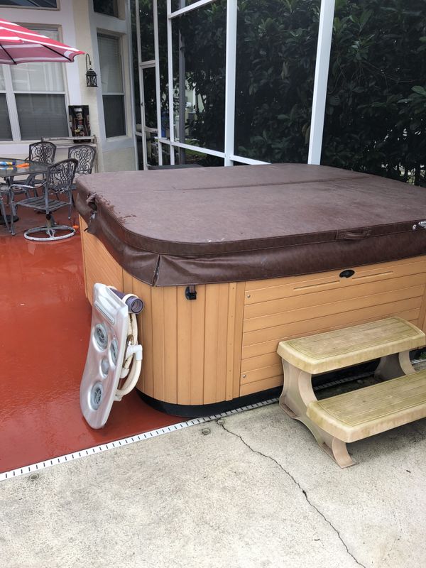 Used Bullfrog Hot Tub for Sale in Tampa, FL OfferUp