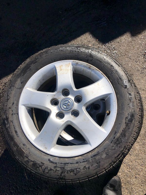 What Size Tires For A Toyota Camry 2005