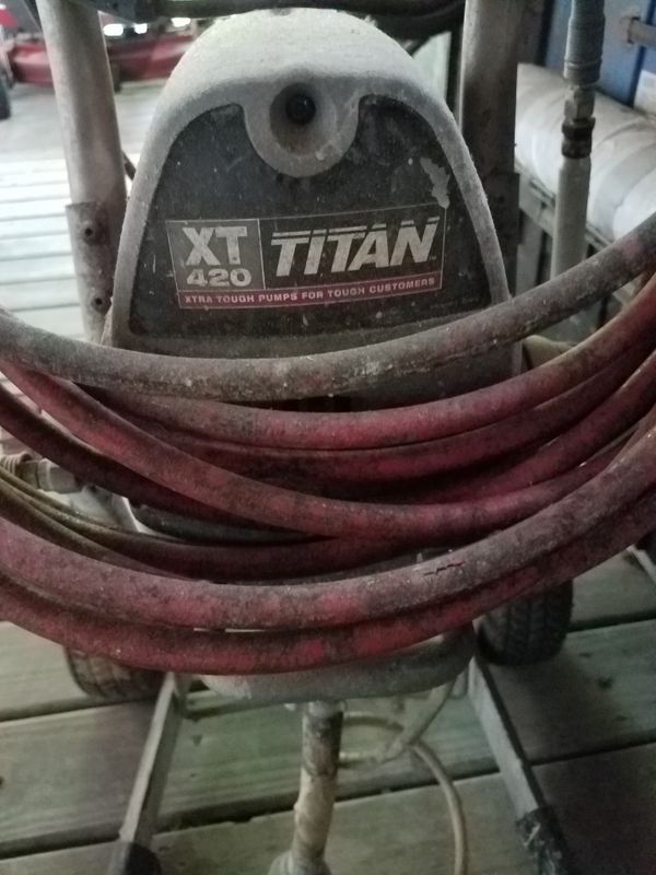 Titan XT 420 Airless Paint Sprayer for Sale in Alvin, TX OfferUp