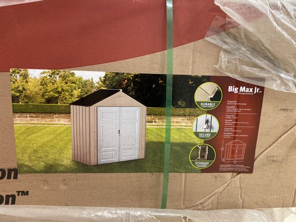 rubbermaid outdoor shed, plastic, 7x3 feet, maple