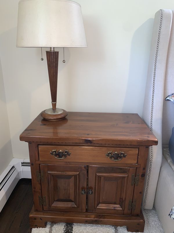Bennington Pine 76 Vintage Bedroom Set for Sale in Flanders, NJ OfferUp
