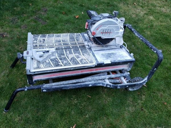 Beast 10" Wet Tile Saw Kit with Stand for Sale in Everett, WA - OfferUp