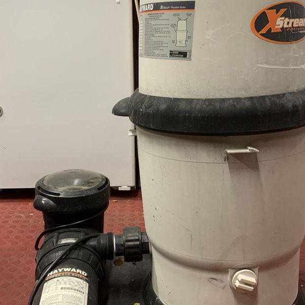 Hayward XStream FullFlo Element Filter System, 150 sq ft with 1.5 HP