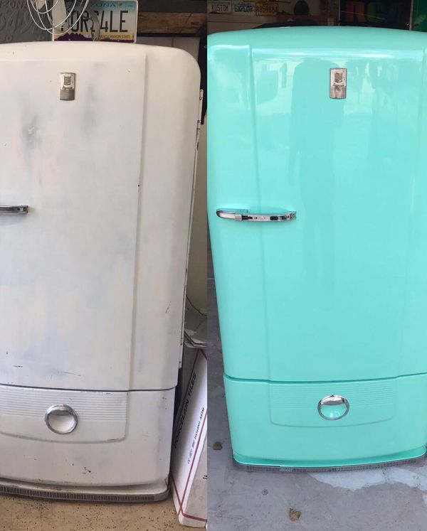 Vintage 40s 50s refrigerator for Sale in Queen Creek, AZ - OfferUp