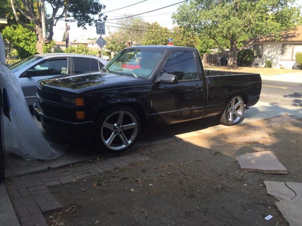 Chevy Silverado obs Single cab for Sale in Mountain View, CA - OfferUp