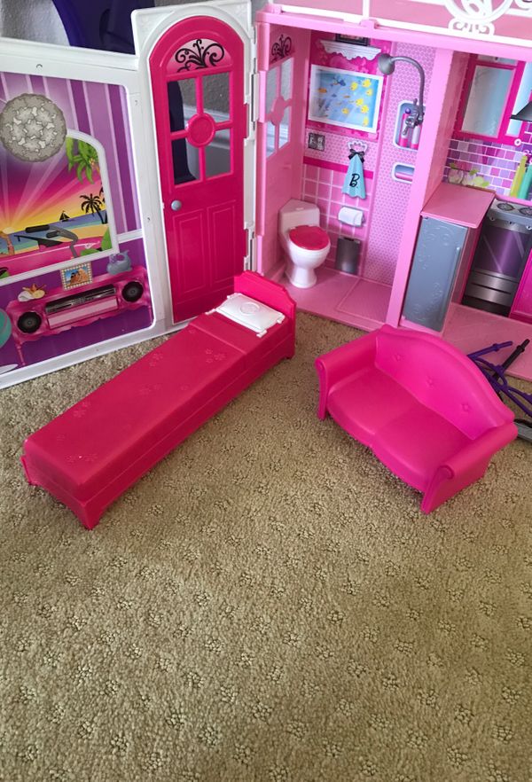 barbie glam portable doll house