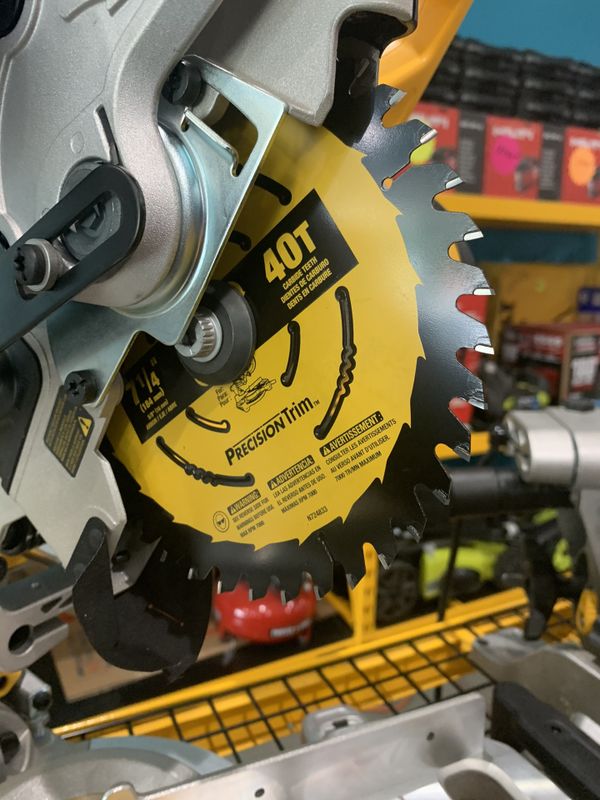 20v Dewalt sliding miter saw cordless 7 1/4 new tool only for Sale in