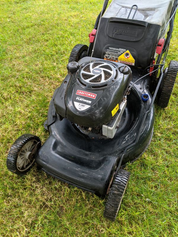 Like Brand New 2017 22" RWD Craftsman Lawn Mower for Sale in Bellevue