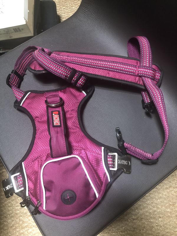 Kong Reflective Pocket Dog Harness XL for Sale in San Diego, CA OfferUp