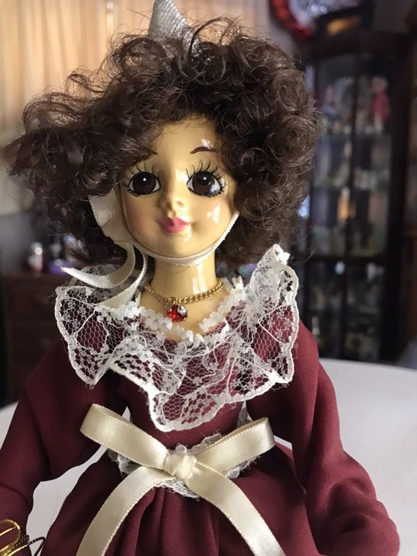 brinn's collectible dolls