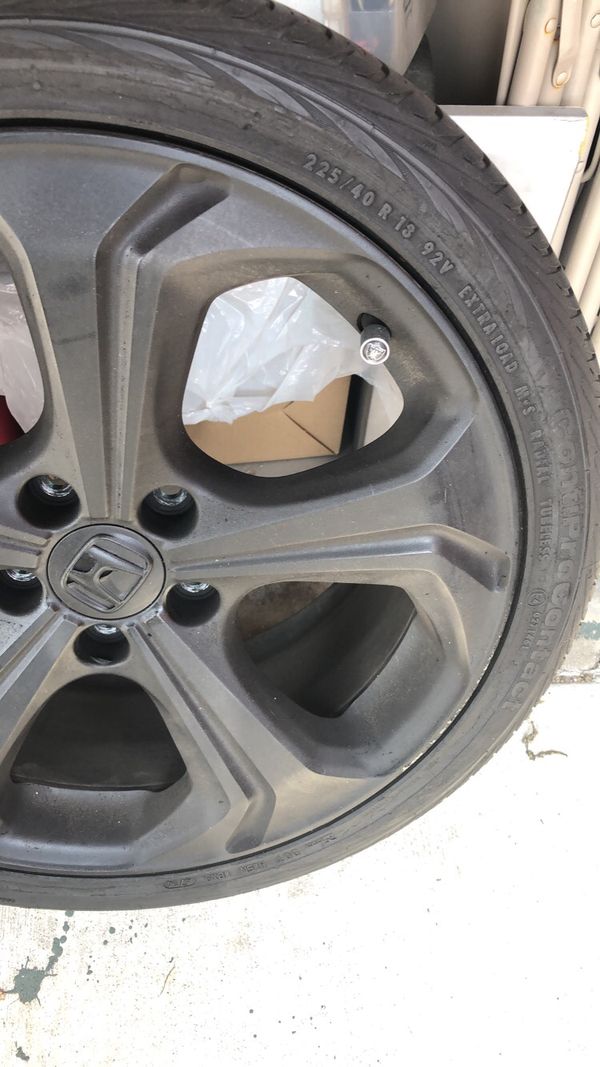 Used 2015 Honda Civic Si rims and tires 275 ***READ THE DESCRIPTION