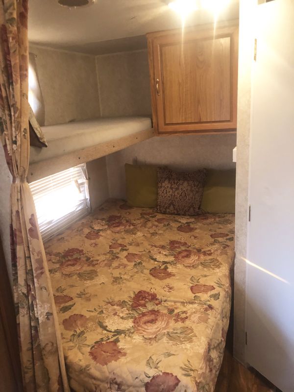 2003 Fleetwood pioneer bunkhouse travel trailer 18 ft for 