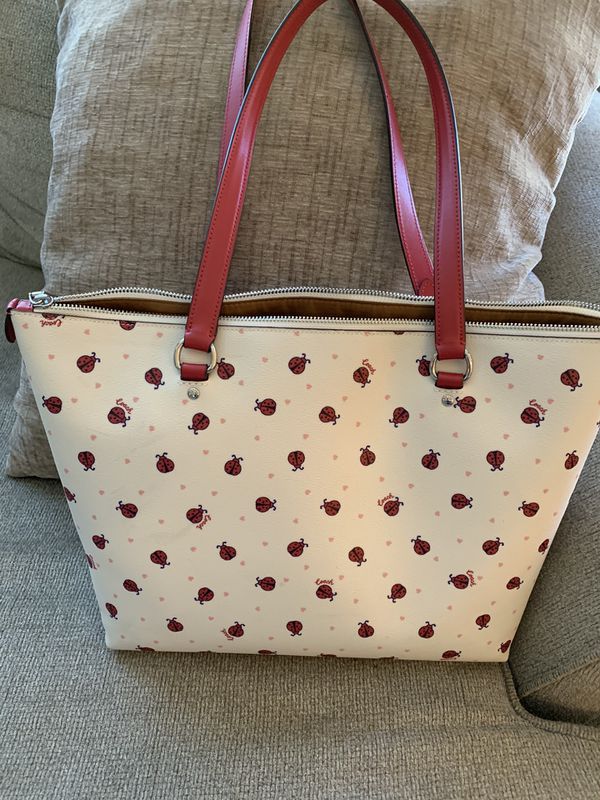Coach Purse and Matching Wallet for Sale in Edgewood, WA - OfferUp
