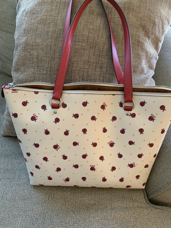 Coach Purse and Matching Wallet for Sale in Edgewood, WA - OfferUp